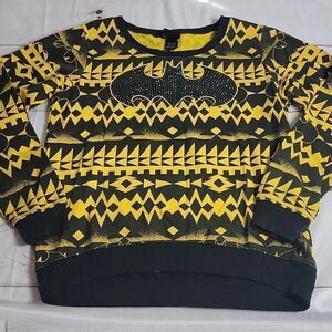 BATMAN Jeweled Log Long Sleeved Tee-Shirt in Yello and Black
